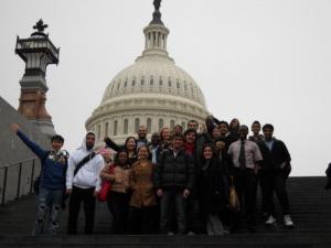 ILI学生在美国国会大厦前